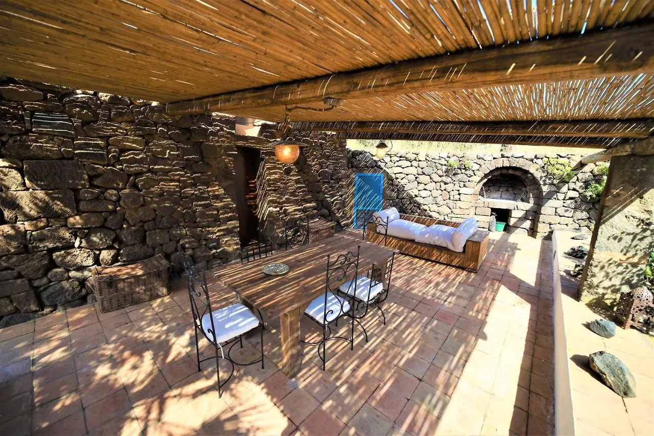 Biodammuso Scauri  Scauri (Sicily)